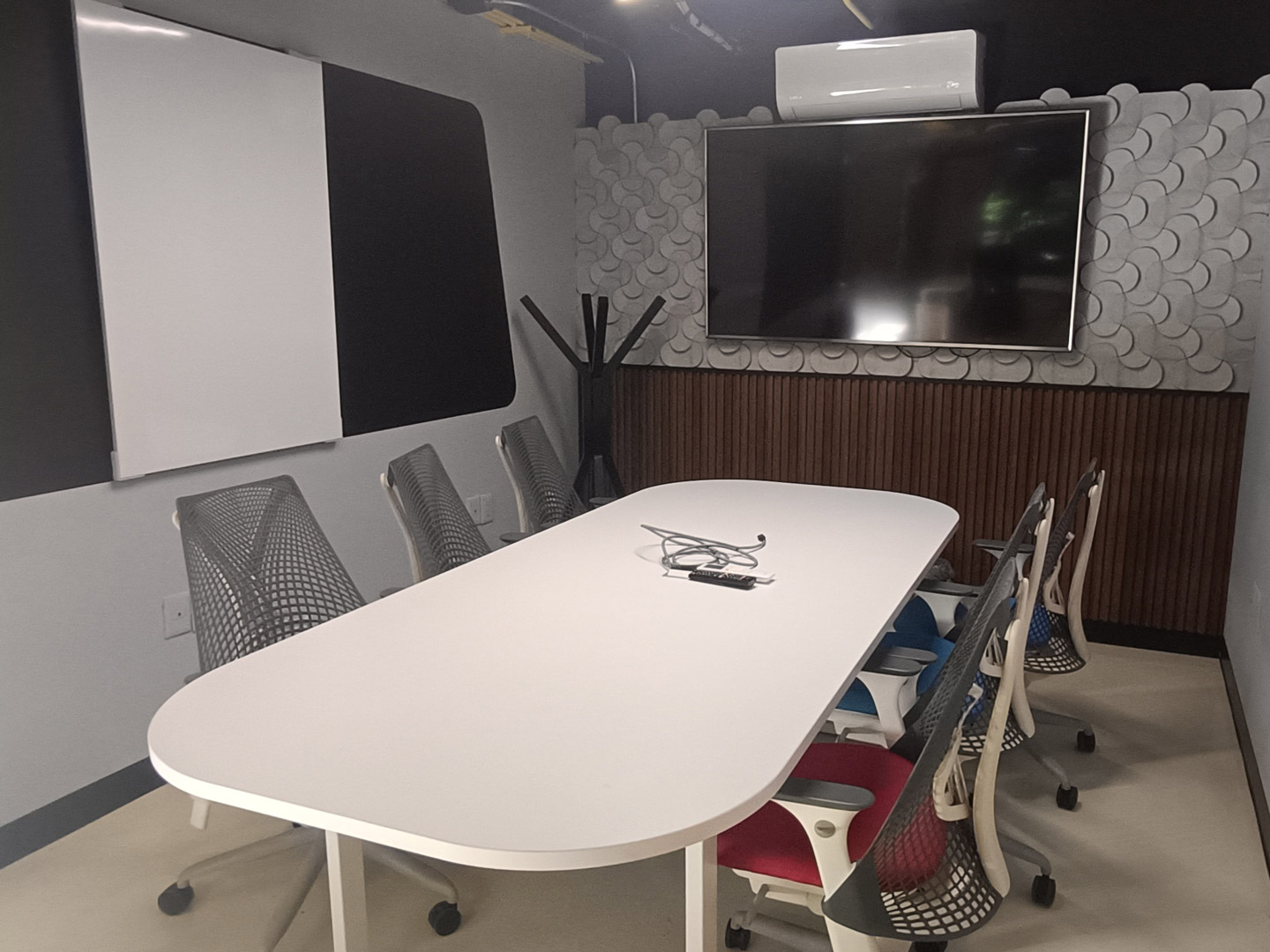 Central-W-Salas-de-Juntas4